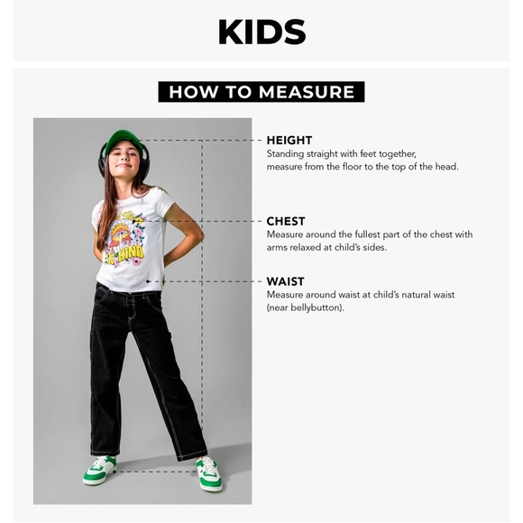 NWT Kids Light-Up Reindeer Christmas Sweater - Red - Picture 4 of 4